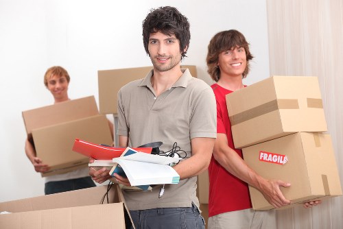 Secure loading of household items into a moving van