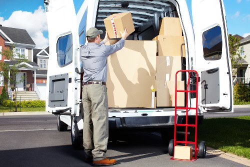 Packing and loading service for Palmers Green residents